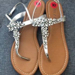 Sandals with sparkle detail